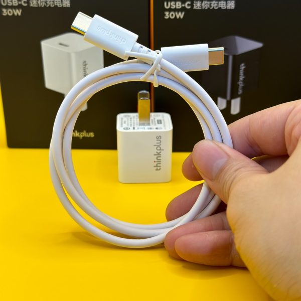 Bộ củ sạc Lenovo 30W ThinkPlus MC31 kèm cáp C to C Bộ củ sạc Lenovo 30W ThinkPlus MC31