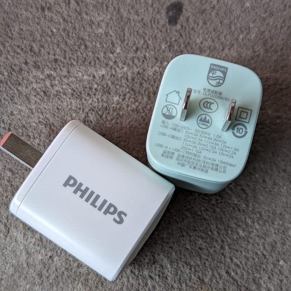 Củ sạc nhanh Philips Super VOOC