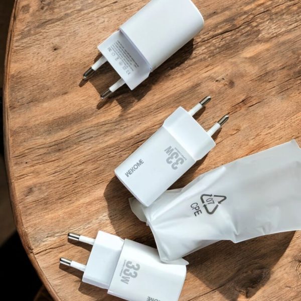 Sạc Nhanh Wekome WP-U140 PD+QC 33W GaN (không hộp) Sạc Nhanh Wekome WP-U140 PD+QC 33W GaN (không hộp)