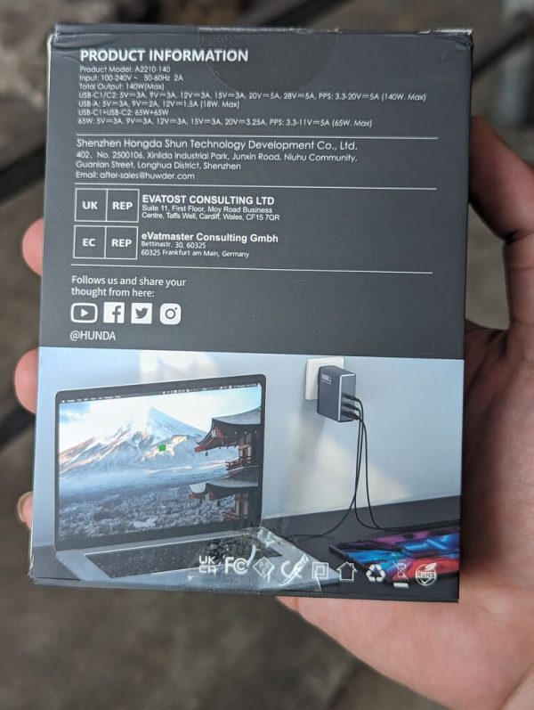 Củ sạc Hunda 140W fullbox 2C1A hỗ trợ nhiều chuẩn sạc nhanh phù hợp sạc điện thoại và laptop