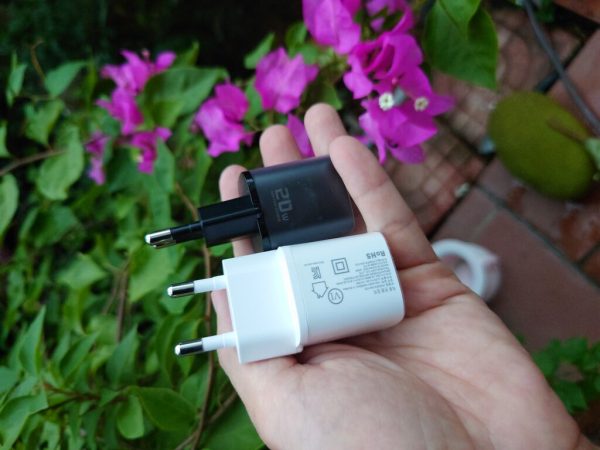 Củ sạc Toocki 20W GaN fullbox