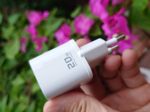 Củ sạc Toocki 20W GaN fullbox