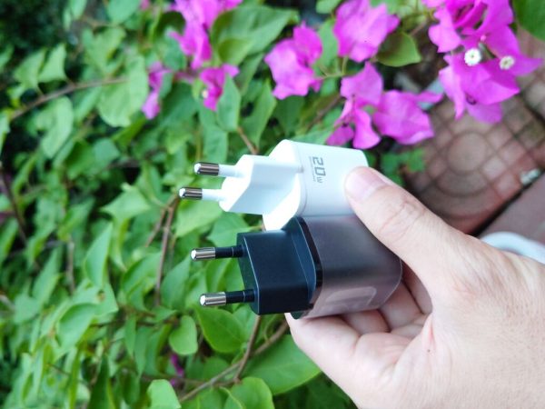 Củ sạc Toocki 20W GaN fullbox