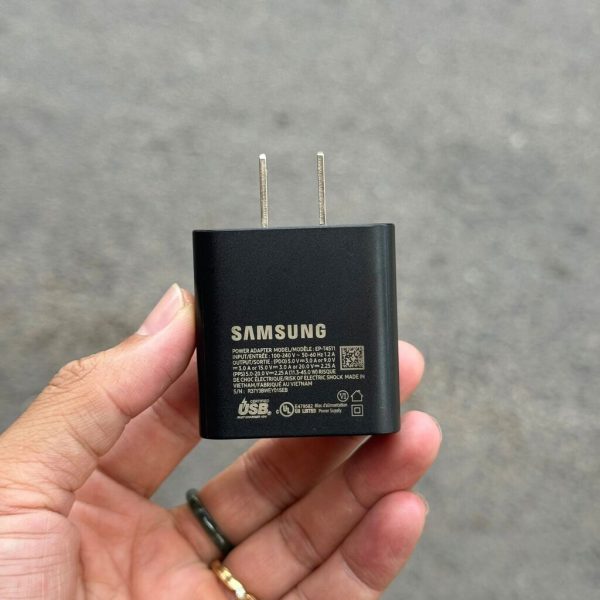 Củ sạc samsung 45W bản mini chân dẹp