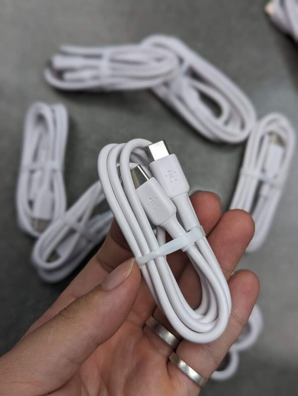 Cáp sạc BELKIN 60W chân C to C dài 1m , vỏ nhựa, Không hộp