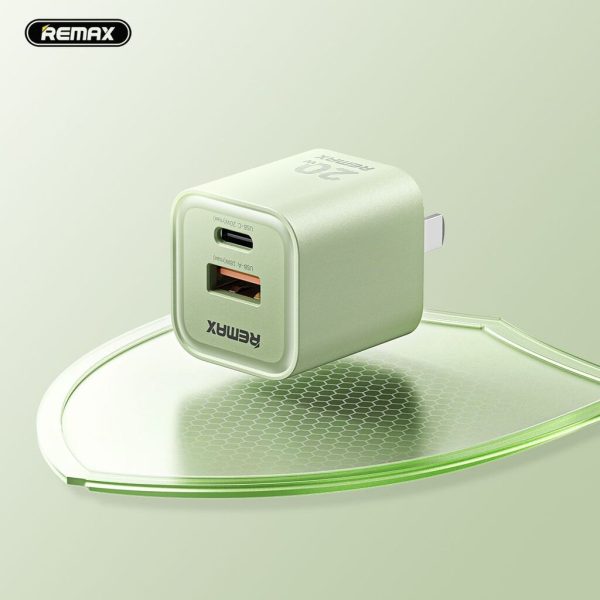 Củ Sạc Nhanh REMAX RP-U8 20W – Sạc Nhanh Gọn, An Toàn Tối Đa Củ Sạc Nhanh REMAX RP-U8 20W – Sạc Nhanh Gọn, An Toàn Tối Đa
