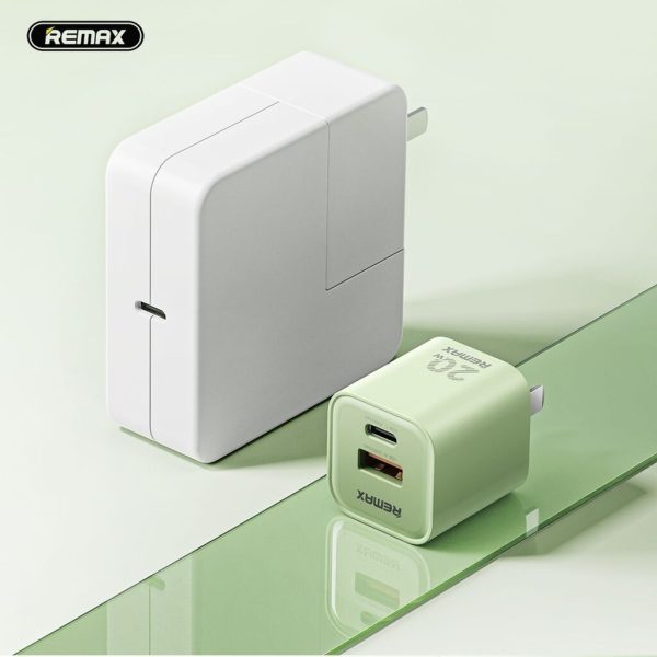 Củ Sạc Nhanh REMAX RP-U8 20W – Sạc Nhanh Gọn, An Toàn Tối Đa Củ Sạc Nhanh REMAX RP-U8 20W – Sạc Nhanh Gọn, An Toàn Tối Đa