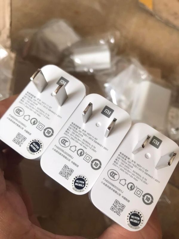 Củ sạc xiaomi 30w chính hãng - không hộp Củ sạc xiaomi 30w chính hãng - không hộp