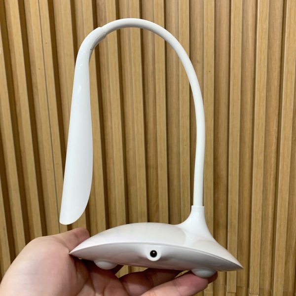 Đèn bàn LED đọc sách GOOSENECK SSL-908-WT - cáp sạc bị ố vàng