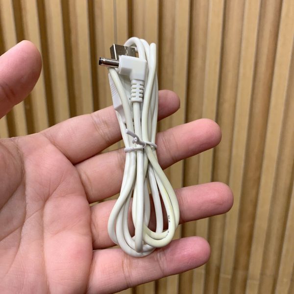 Đèn bàn LED đọc sách GOOSENECK SSL-908-WT - cáp sạc bị ố vàng