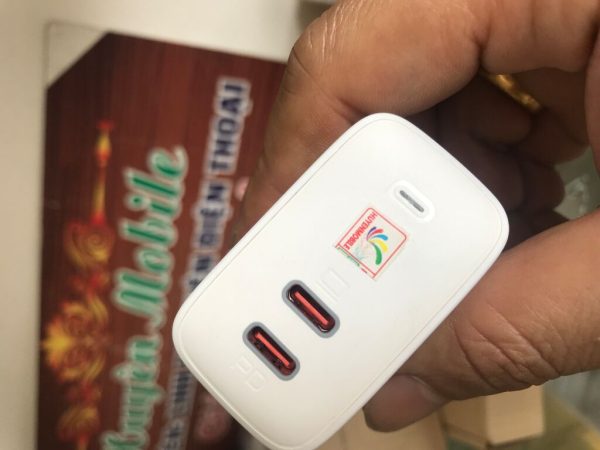 Củ sạc aukey 65w-2c