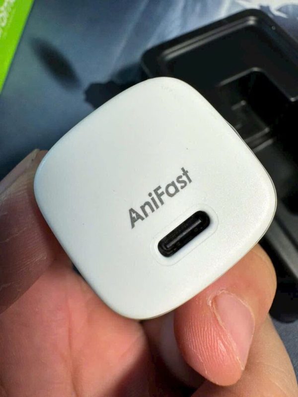 Củ sạc chính hãng Oraimo 20W