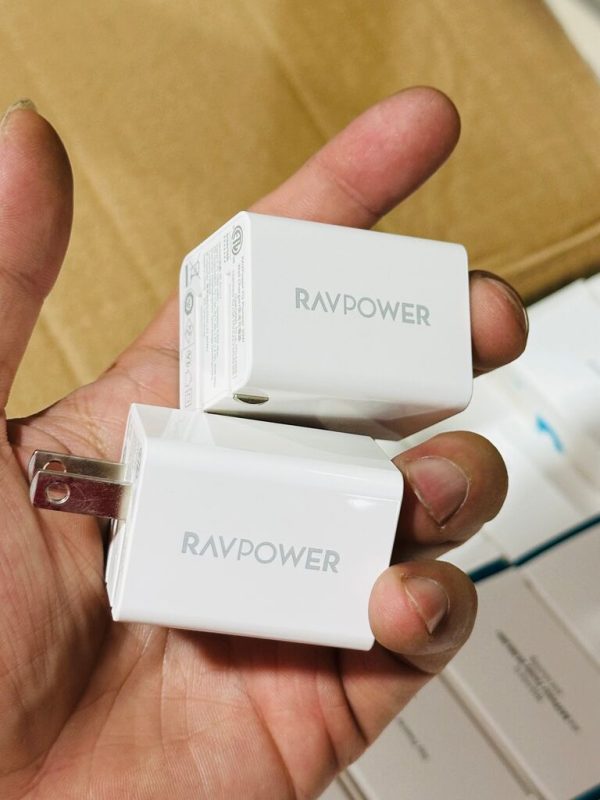 Củ sạc mini Ravpower 30w, hàng cao cấp xịn sò.