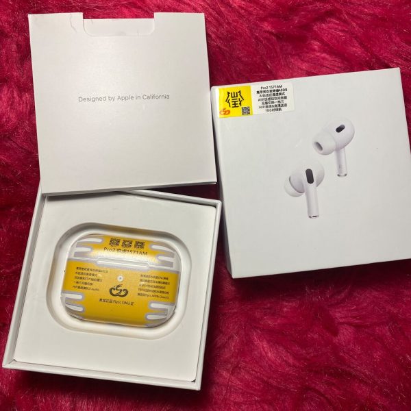 Tai nghe Airods Pro 2 Hổ Vằn 1562AM bản lề cao cấp Bản sạc typec Xuyên âmChống ồn Tai nghe Airods Pro 2 Hổ Vằn 1562AM bản lề cao cấp Bản sạc typec Xuyên âmChống ồn