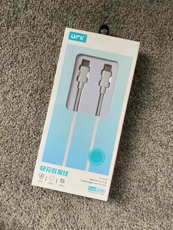 Cáp sạc nhanh Type-C hãng UFK sạc được iPhone 15/16 (độ dài 1m)