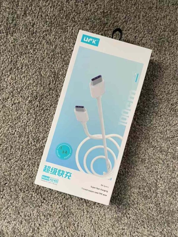 Cáp sạc nhanh Type-C hãng UFK sạc được iPhone 15/16 (độ dài 1m)