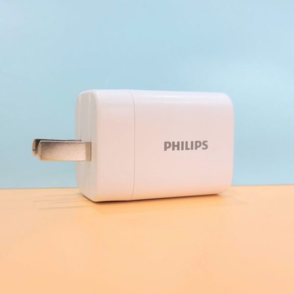 Củ sạc sạc nhanh 20w Philips C + A