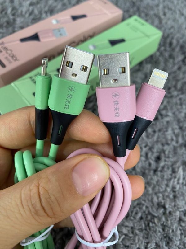 Dây cáp sạc iPhone TrueColor Lightning ( Fullbox , new 100% )- giao màu ngẫu nhiên Dây cáp sạc iPhone TrueColor Lightning ( Fullbox , new 100% )- giao màu ngẫu nhiên