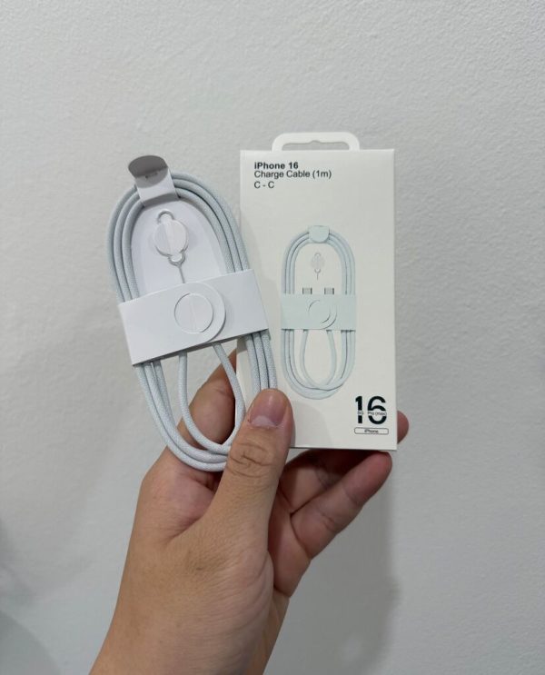 Cáp IPhone 16 C to C fullbox ,Sạc max dòng 30W ( hàng fake)