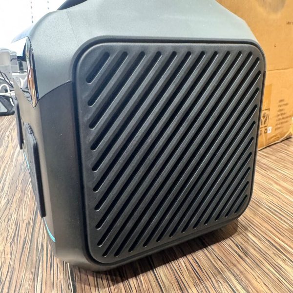 Trạm sạc Mentech MT600 600W Tặng tai nghe JBL T280TWS X2