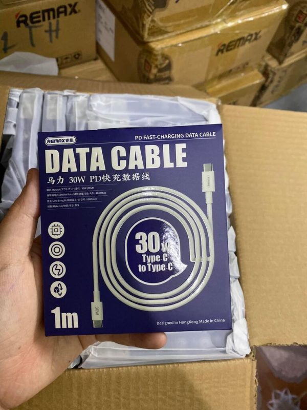 Cáp sạc Remax C-C (30w) sạc được cho IP 15,16, adroi