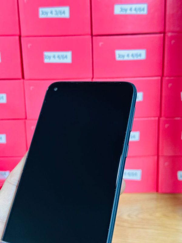 Điện thoại Vsmart Joy 4 98% màu ngẫu nhiên, đầy đủ box sạc cáp và ốp lưng