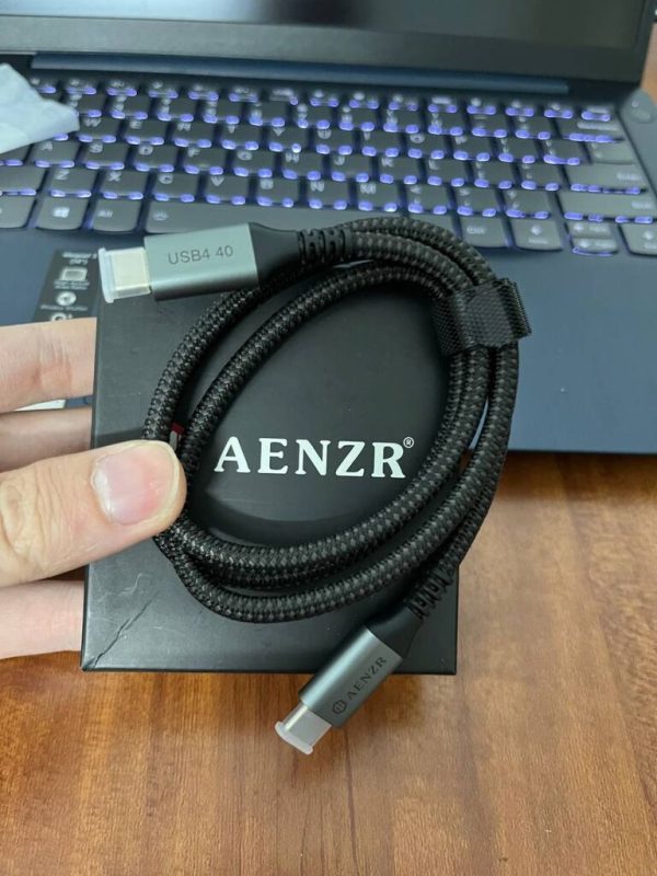 Cáp USB4 AENZR Sạc 240W, Truyền dữ liệu 40Gbps, Xuất Hình 8K60Hz , Độ dài 0.8M