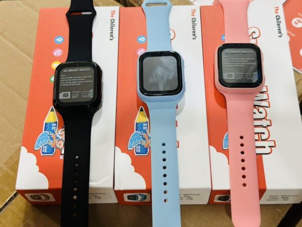 Đồng hồ trẻ em thông minh D42 lướt tiktok, Facebook thông minh D42