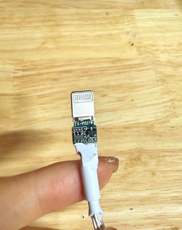 Cáp sạc PD27W fake