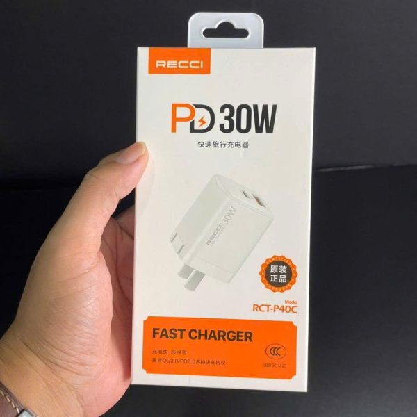Củ sạc nhanh RECCI 30W RCT-P40C, 2 cổng sạc A+C