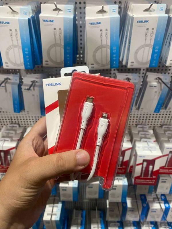 Cáp sạc 27W Yeslink C-L 2m Cáp sạc 27W Yeslink C-L 2m