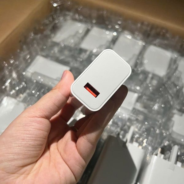 Tặng kèm adater - Củ Sạc Nhanh 33W chính hãng Xiaomi , chân sạc 3 chấu (Không hộp)