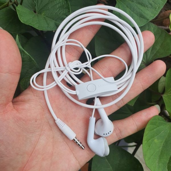 Tai nghe nhét tai 5830 Chính hãng cho máy A10.A20.A30.A50.M10.M20.M30.M50.J5prime.J7pro Tai nghe nhét tai 5830 Chính hãng cho máy A10.A20.A30.A50.M10.M20.M30.M50.J5prime.J7pro