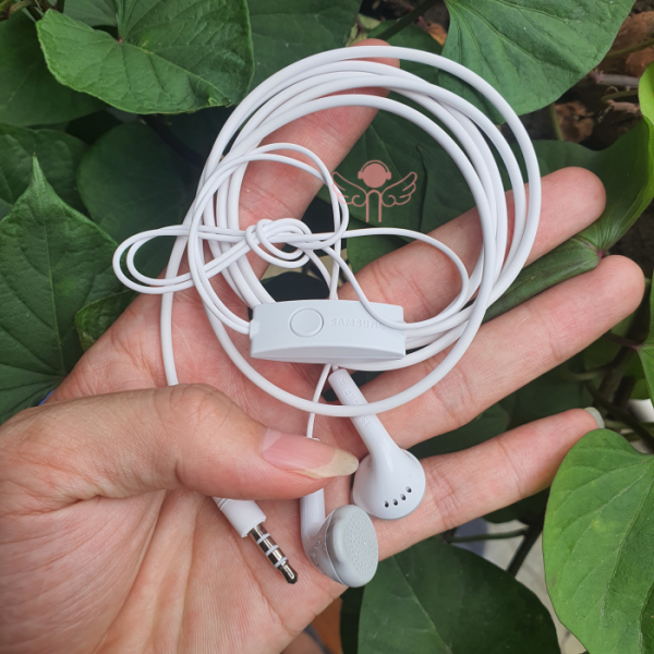 Tai nghe nhét tai 5830 Chính hãng cho máy A10.A20.A30.A50.M10.M20.M30.M50.J5prime.J7pro Tai nghe nhét tai 5830 Chính hãng cho máy A10.A20.A30.A50.M10.M20.M30.M50.J5prime.J7pro