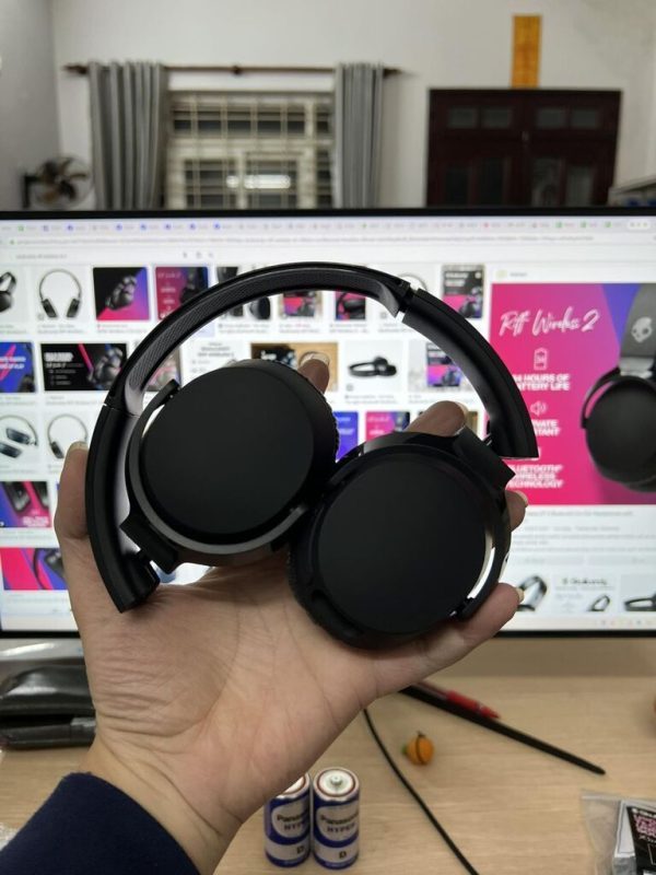 Tai nghe Skullcandy Riff Wireless XT2