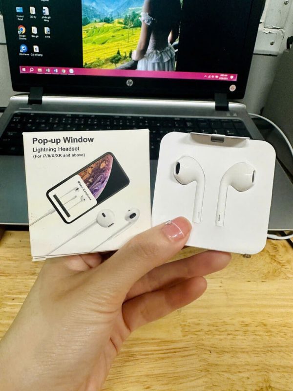 Tai nghe dây IP X kết nối tự động