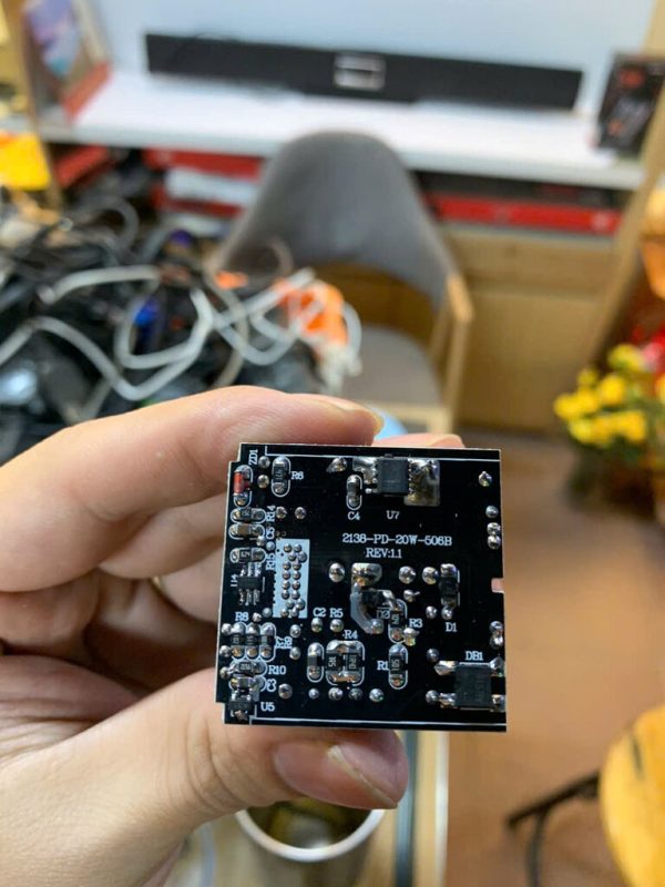 Củ sạc nhanh iphone 20w chuẩn dòng hàng Fake xịn Full Hộp