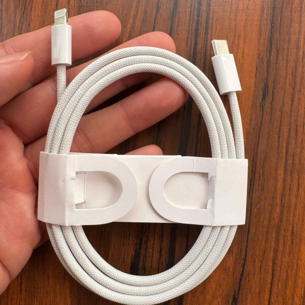 Cáp Bọc Dù Sạc Nhanh iPhone 20W C to L 12ic, dài 1m chống rối, Sạc Nhanh PD hàng fake, đủ hộp