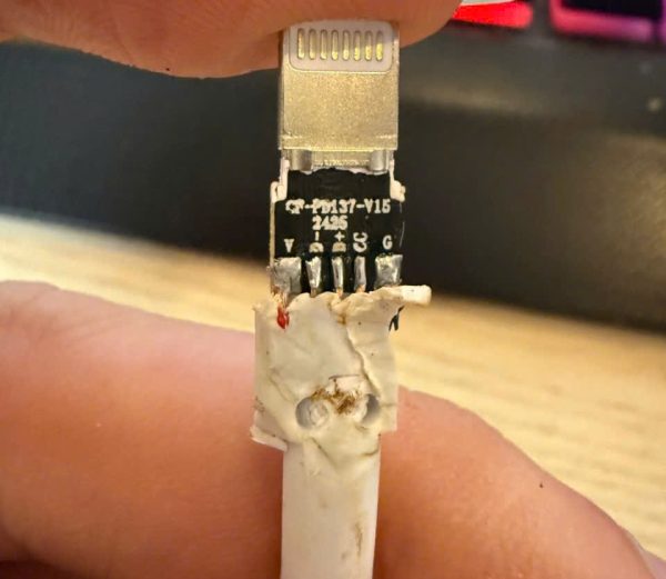 Cáp Bọc Dù Sạc Nhanh iPhone 20W C to L 12ic, dài 1m chống rối, Sạc Nhanh PD hàng fake, đủ hộp