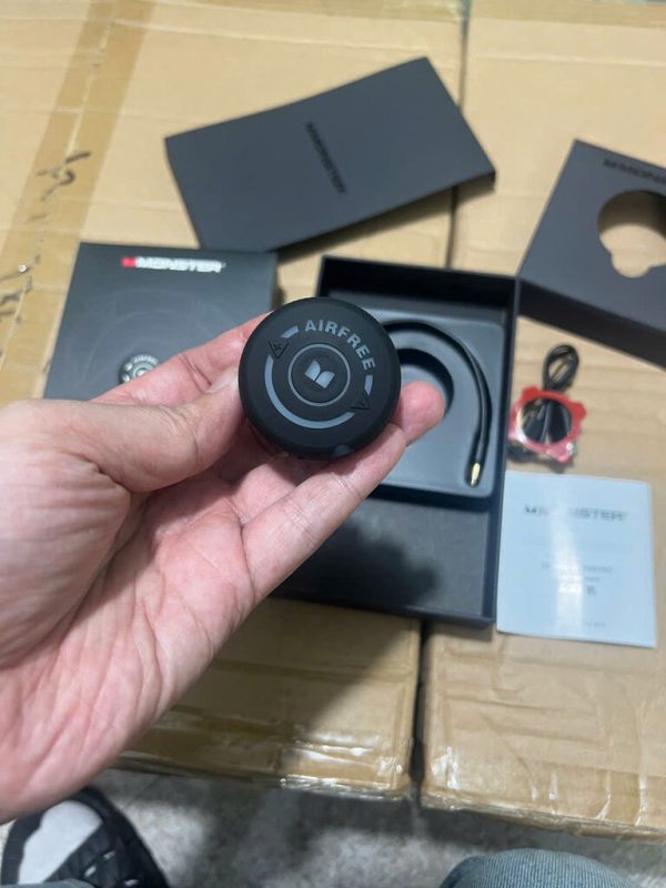 Tai nghe cho mũ bảo hiểm Monster Helmet Earphone Airfree H01