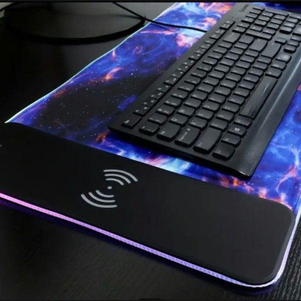 TẤM LÓT CHUỘT CỠ LỚN 80X30CM LED RGB CAO CẤP TÍCH HỢP SẠC KHÔNG DÂY 15W (Giao hình ngẫu nhiên)