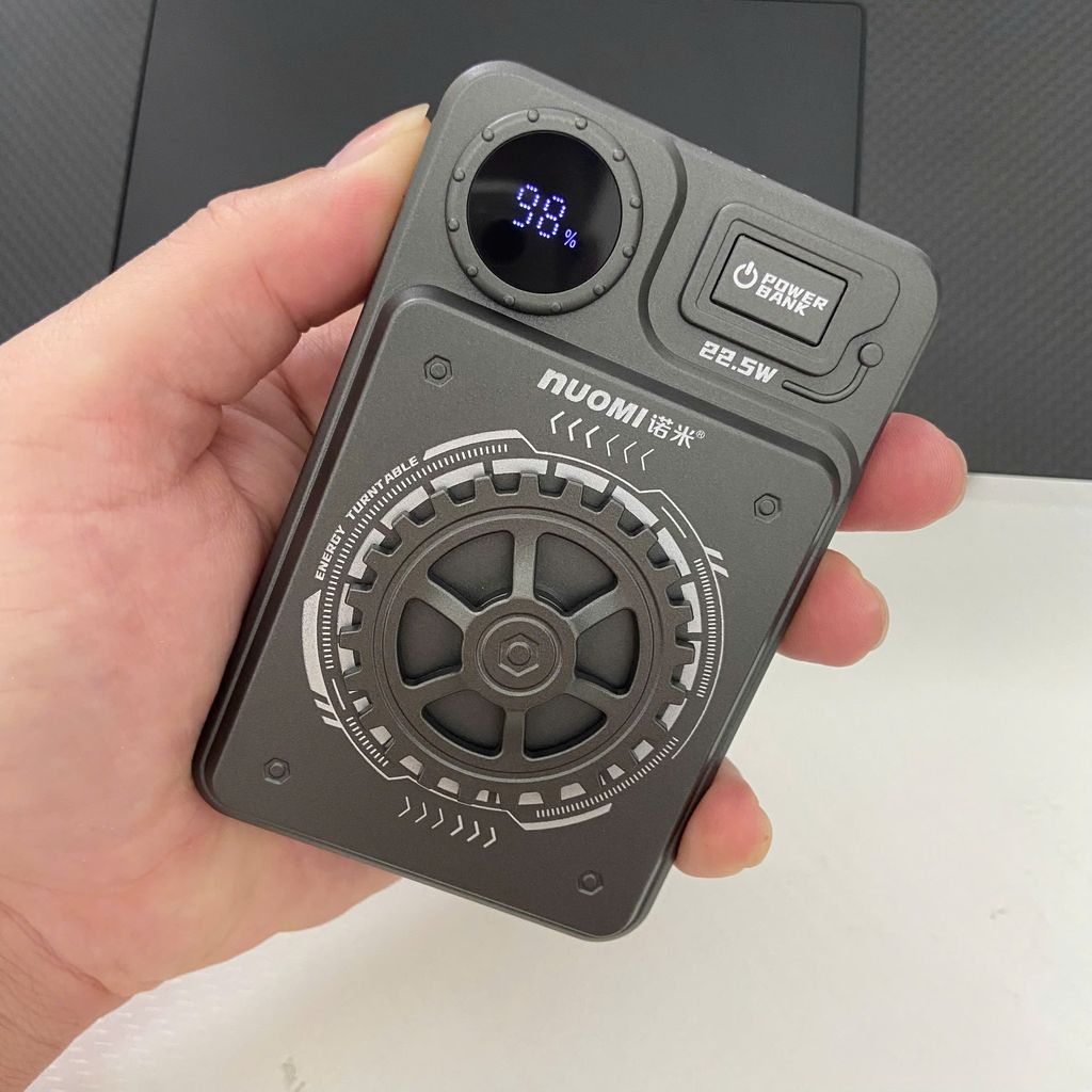 Sạc Dự Phòng Siêu Nhanh 22.5W Noumi 10000mAh Tích Hợp Spinner Giảm Stress Sạc Dự Phòng Siêu Nhanh 22.5W Noumi 10000mAh Tích Hợp Spinner Giảm Stress