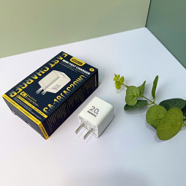 Củ Sạc Nhanh Remax CA-18 (AC20W)