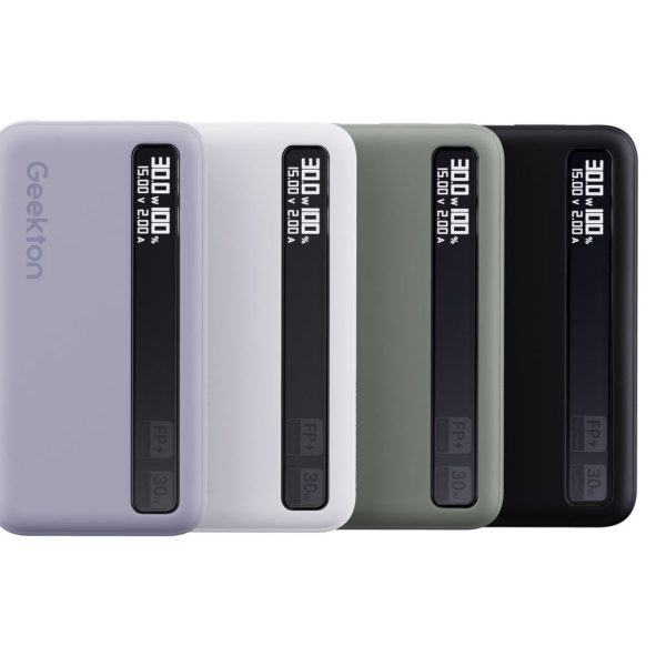 Pin dự phòng 10.000 Geekton C1110mAh sạc nhanh 30W - có màn hình đo dòng sạc Pin dự phòng 10.000 Geekton C1110mAh sạc nhanh 30W - có màn hình đo dòng sạc